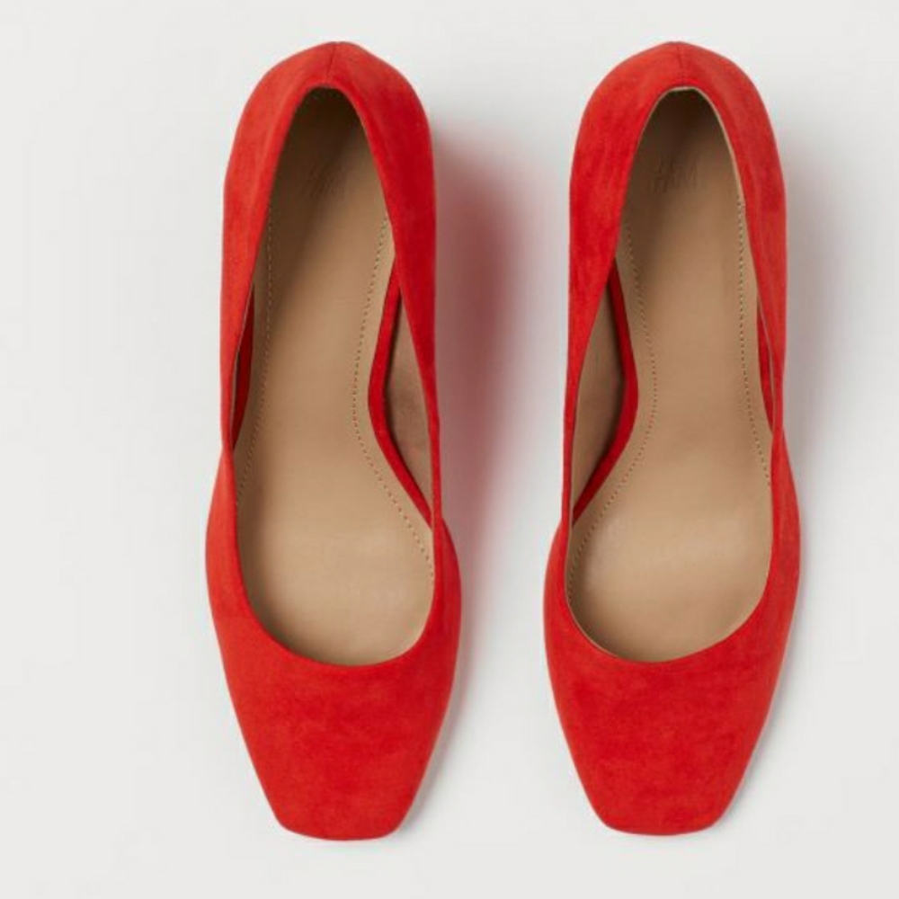 Nwt orange block heel pumps size 8 EU 39